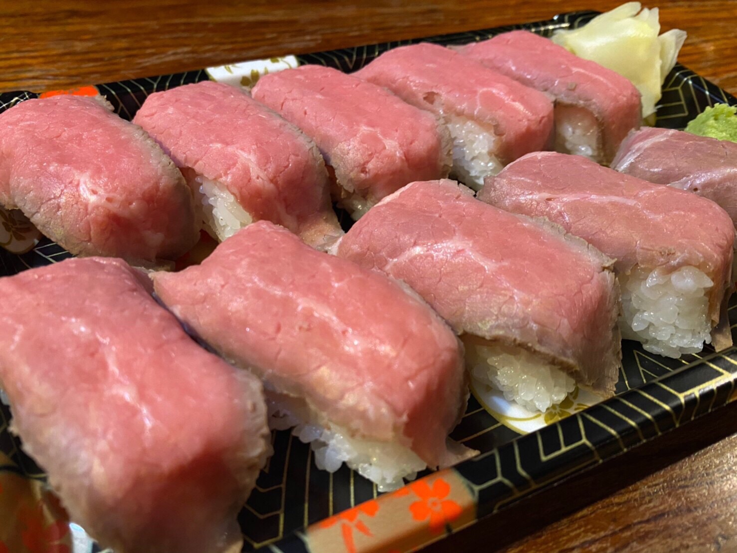 肉寿司（10貫）